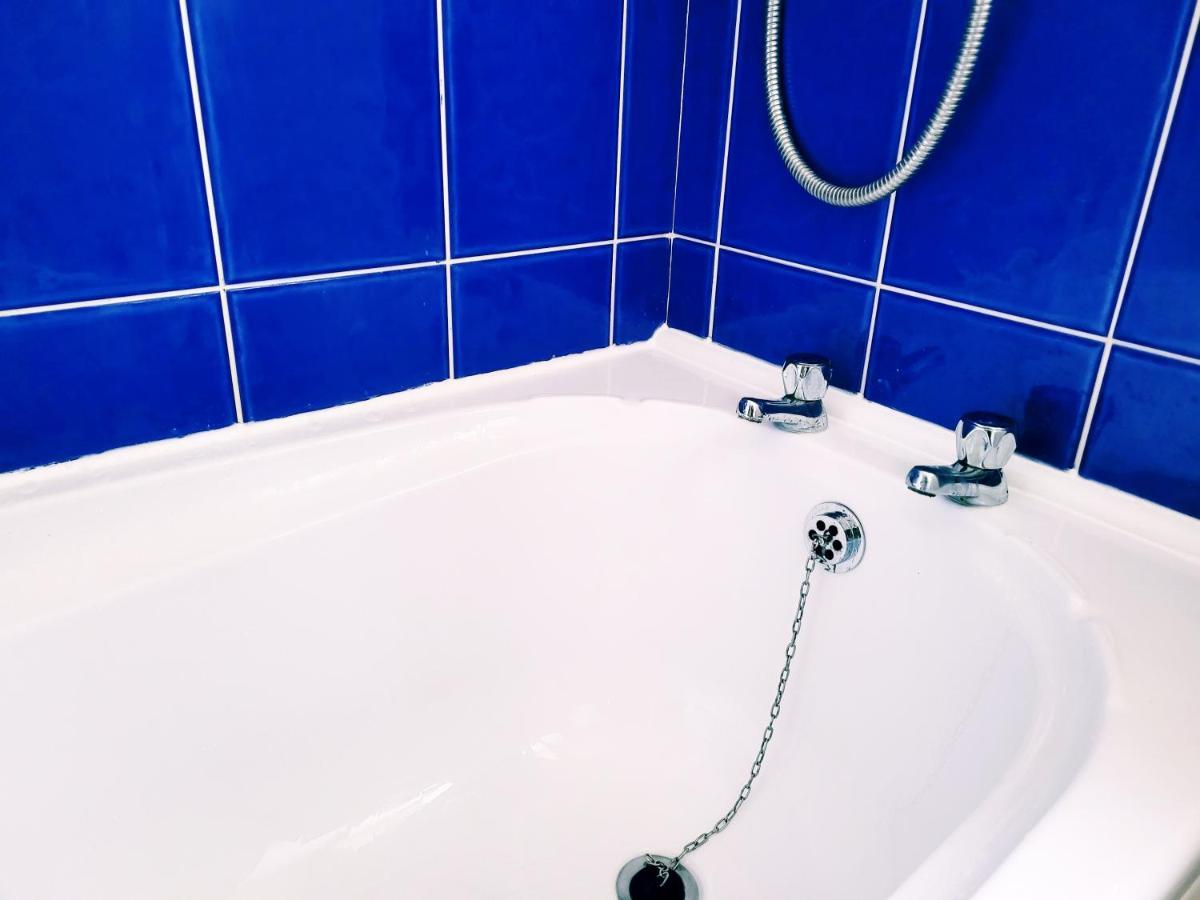 Modern 2 Bed House- Free Parking And Close To The Centre Bristol Eksteriør billede